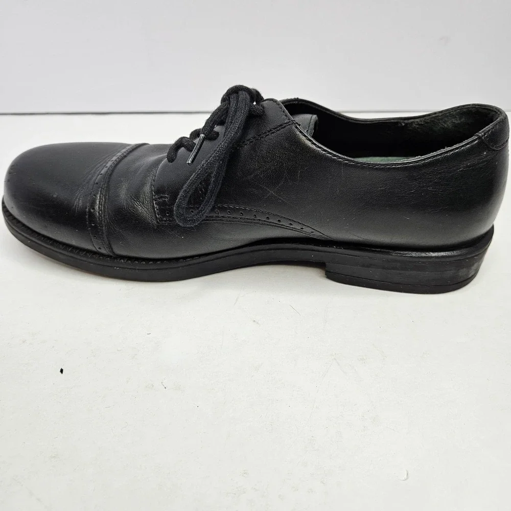 Nunn Bush this product